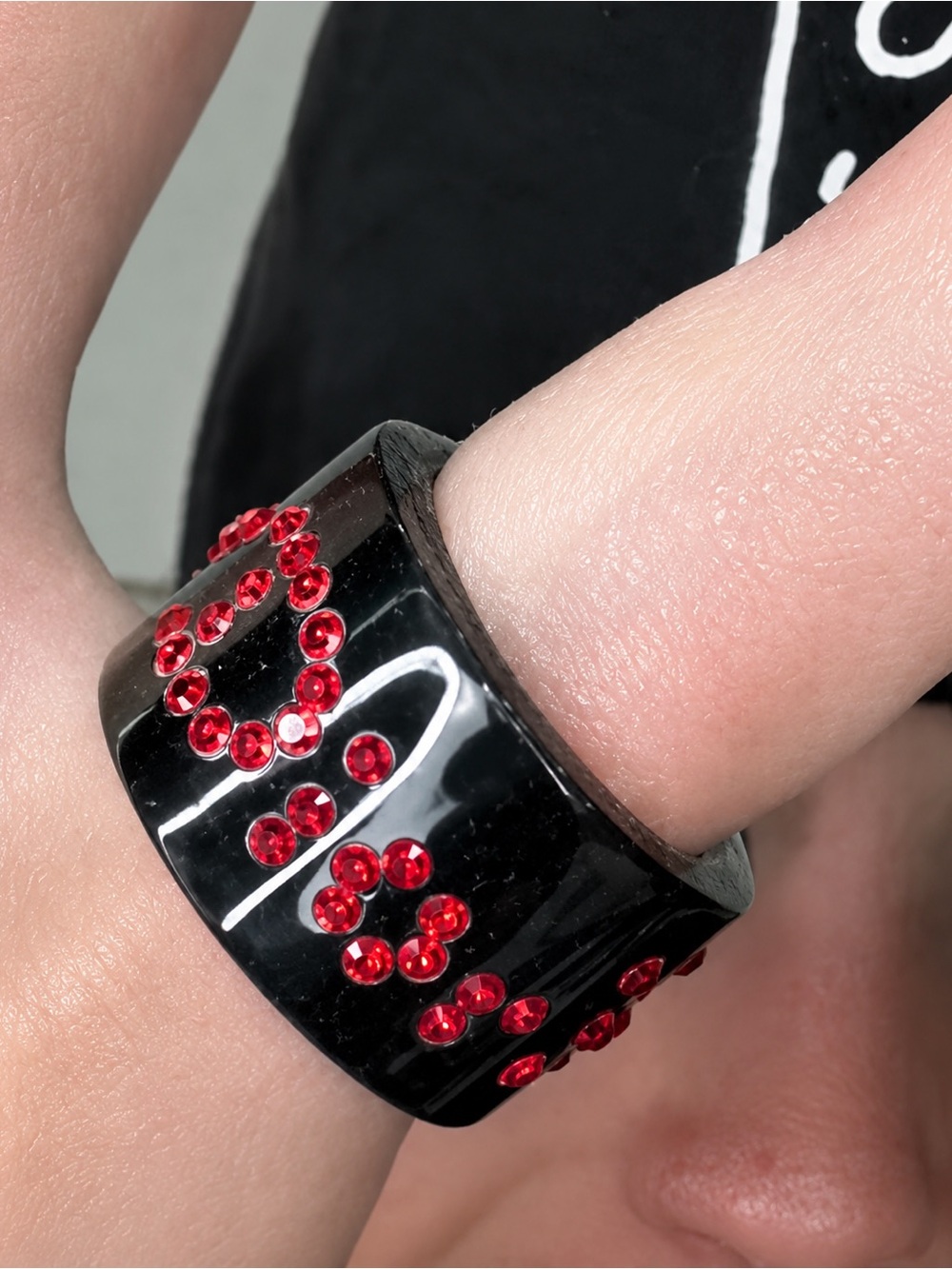 Vintage Dior ring with red stones size 5.5